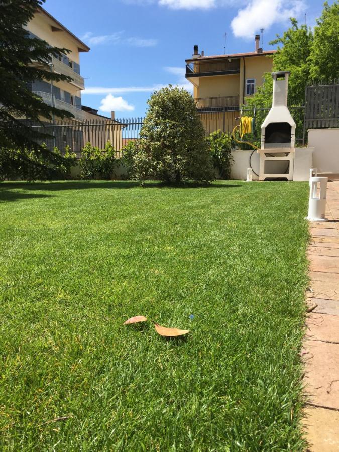Villa Andalu Appartamenti Сан Джовани Ротондо Екстериор снимка