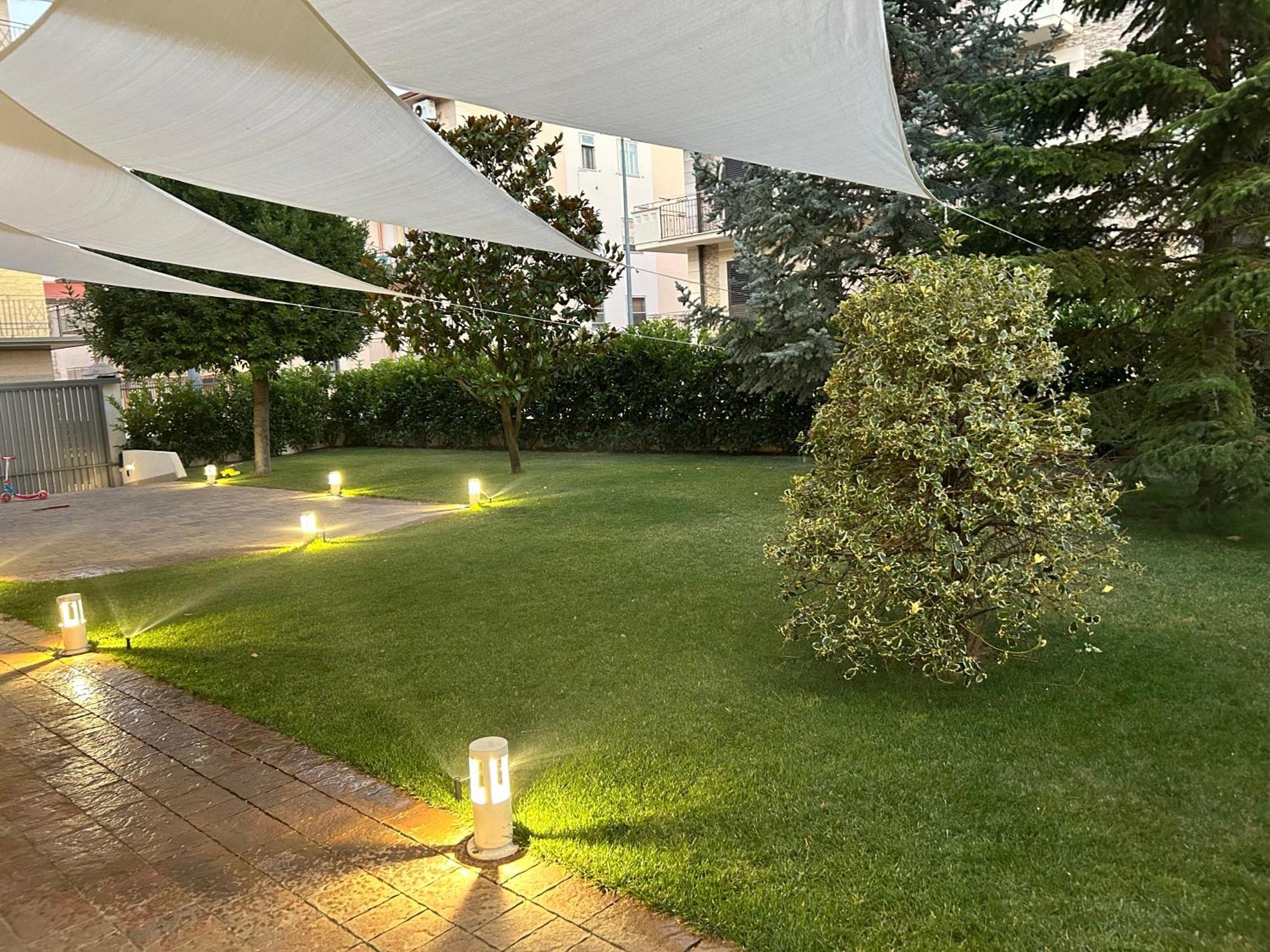 Villa Andalu Appartamenti Сан Джовани Ротондо Екстериор снимка