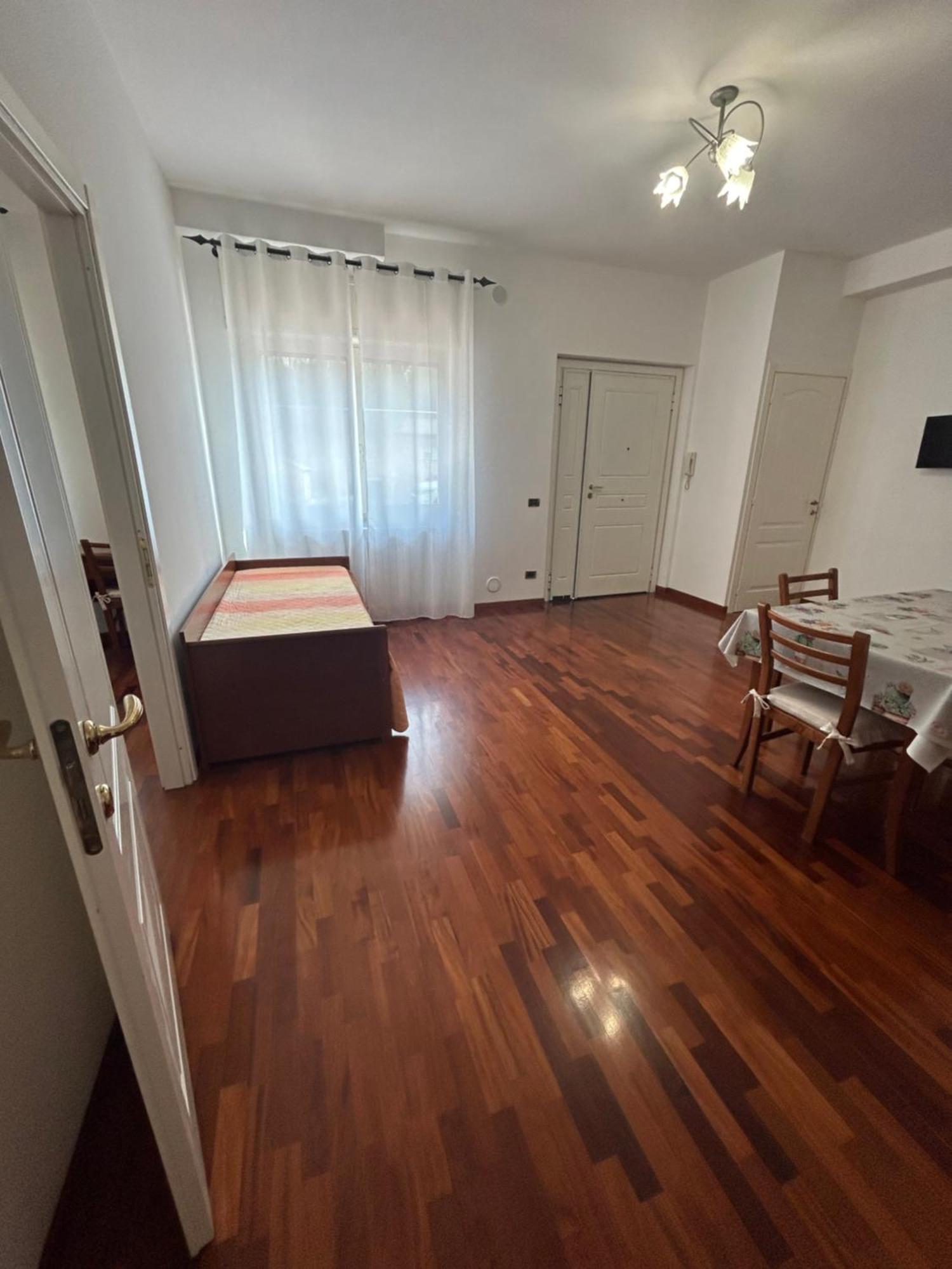 Villa Andalu Appartamenti Сан Джовани Ротондо Екстериор снимка